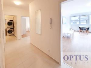 Pronájem bytu 4+kk, Praha - Jinonice, Pod stolovou horou, 87 m2