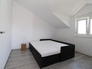 Prodej bytu 3+kk, Vodice, Chorvatsko, Srima XVII, 46 m2
