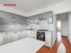 Prodej bytu 4+1, Plzeň, U Jam, 84 m2