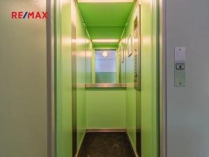 Prodej bytu 1+1, Plzeň, Smrková, 42 m2