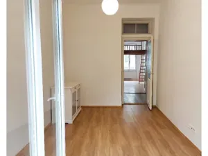 Pronájem bytu 2+kk, Praha - Bubeneč, U studánky, 57 m2
