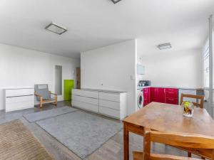 Prodej bytu 1+kk, Praha - Střížkov, Červenkova, 34 m2