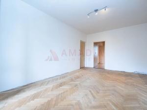 Prodej bytu 2+1, Praha - Malešice, Káranská, 52 m2