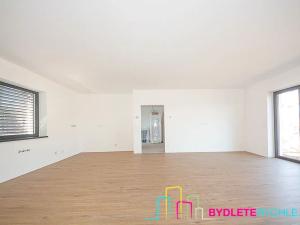 Prodej rodinného domu, Mukařov, 125 m2
