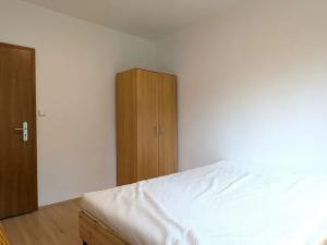 Pronájem bytu 2+1, Brno, Záhřebská, 46 m2