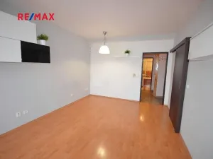 Pronájem bytu 2+1, Praha - Braník, Na rozhledu, 40 m2