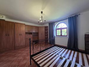 Pronájem rodinného domu, Baška, 200 m2