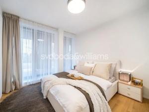 Pronájem bytu 3+kk, Brno, Neumannova, 89 m2