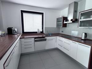 Pronájem rodinného domu, Lázně Bohdaneč, 200 m2