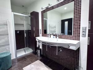 Pronájem rodinného domu, Lázně Bohdaneč, 200 m2