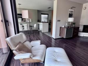 Pronájem rodinného domu, Lázně Bohdaneč, 200 m2