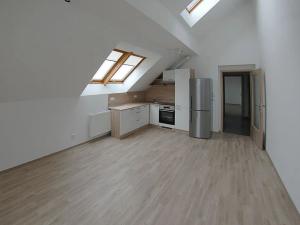 Pronájem bytu 3+kk, Plzeň, Skvrňanská, 63 m2