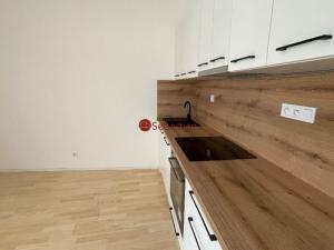Pronájem bytu 2+kk, Hořice, 32 m2
