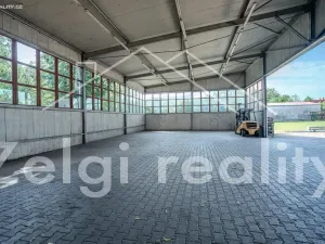 Pronájem skladu, Valtice, Zámek, 1192 m2