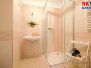 Prodej bytu 1+kk, Cerhenice, Za Cukrovarem, 36 m2