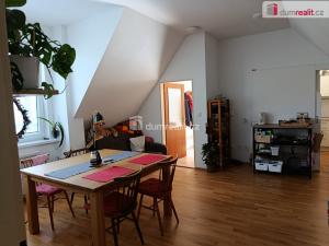 Pronájem bytu 2+kk, Praha - Smíchov, Pod hájem, 40 m2