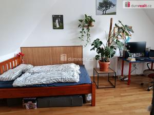 Pronájem bytu 2+kk, Praha - Smíchov, Pod hájem, 40 m2