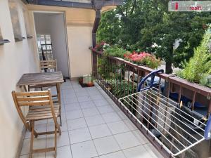 Pronájem bytu 2+kk, Praha - Smíchov, Pod hájem, 40 m2