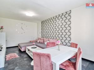 Prodej bytu 3+1, Jirkov, Tkalcovská, 69 m2