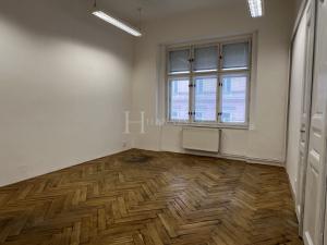 Pronájem kanceláře, Praha - Smíchov, Na bělidle, 105 m2