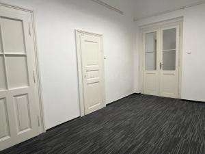 Pronájem kanceláře, Praha - Smíchov, Na bělidle, 105 m2