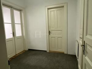 Pronájem kanceláře, Praha - Smíchov, Na bělidle, 105 m2