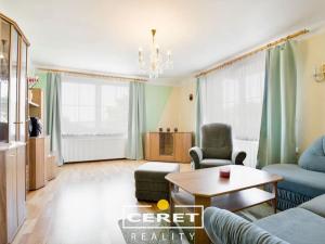 Prodej rodinného domu, Vroutek, Pod Hájem, 241 m2
