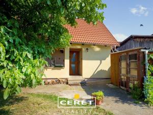 Prodej rodinného domu, Vroutek, Pod Hájem, 241 m2