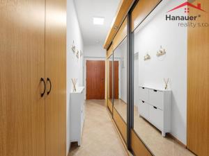 Prodej bytu 2+kk, Praha - Letňany, Pavla Beneše, 58 m2