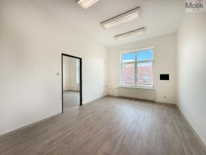 Pronájem kanceláře, Teplice - Trnovany, Československých legií, 38 m2