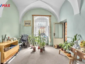 Prodej vícegeneračního domu, Hostinné, Náměstí, 420 m2