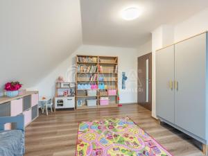 Prodej rodinného domu, Benešov, 129 m2