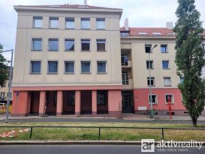Pronájem bytu 3+1, Praha - Dejvice, Na Dionysce, 84 m2