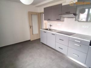 Pronájem bytu 1+1, Olomouc, Na zákopě, 50 m2
