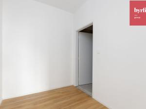 Prodej bytu 1+kk, Opava, Rolnická, 52 m2