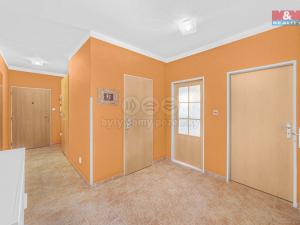 Prodej bytu 2+kk, Modletice, 53 m2