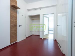 Pronájem bytu 2+kk, Praha, Za poštou, 51 m2