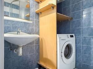 Prodej bytu 2+kk, Praha - Bubeneč, Podbabská, 48 m2