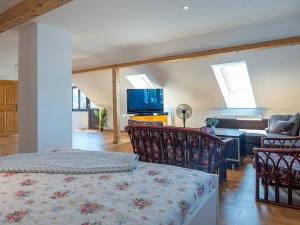 Prodej rodinného domu, Zámostí-Blata, 215 m2