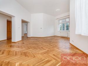 Pronájem rodinného domu, Praha - Smíchov, U Nesypky, 290 m2