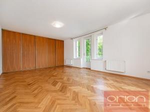 Pronájem rodinného domu, Praha - Smíchov, U Nesypky, 290 m2