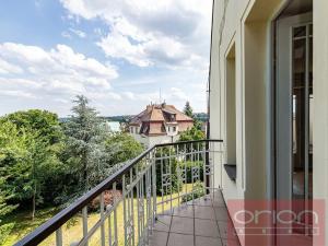 Pronájem rodinného domu, Praha - Smíchov, U Nesypky, 290 m2