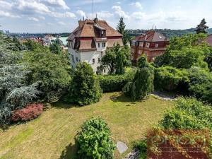 Pronájem rodinného domu, Praha - Smíchov, U Nesypky, 290 m2