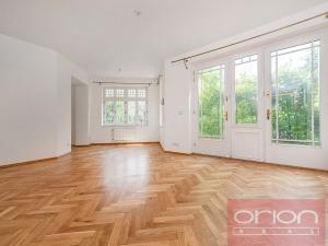 Pronájem rodinného domu, Praha - Smíchov, U Nesypky, 290 m2