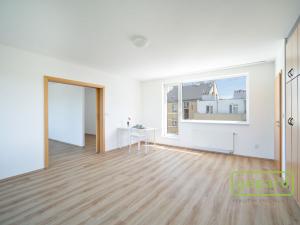 Pronájem bytu 2+kk, Praha, Hartigova, 60 m2