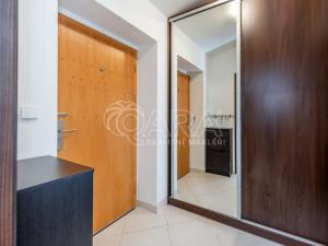 Pronájem bytu 2+1, Praha - Holešovice, Bubenská, 62 m2