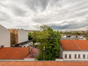 Pronájem bytu 2+1, Praha - Holešovice, Bubenská, 62 m2