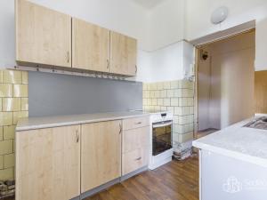 Prodej bytu 3+1, Karlovy Vary - Stará Role, Rybářská, 90 m2