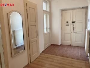 Pronájem bytu 1+1, Praha - Holešovice, Farského, 54 m2