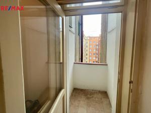 Pronájem bytu 1+1, Praha - Holešovice, Farského, 54 m2